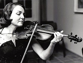 Aida Stucki